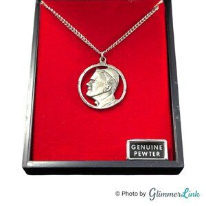Vintage Pope John Paul II Genuine Pewter Religious Catholic Medal Pendant Boxed